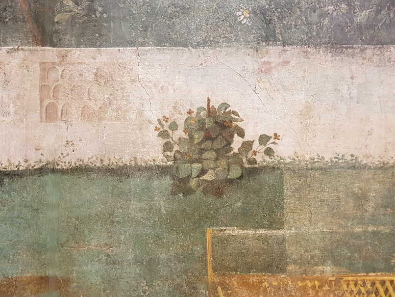 Detail met 'onkruid' in de tuinkamer van de villa van Livia in Palazzo Massimo alle Terme in Rome